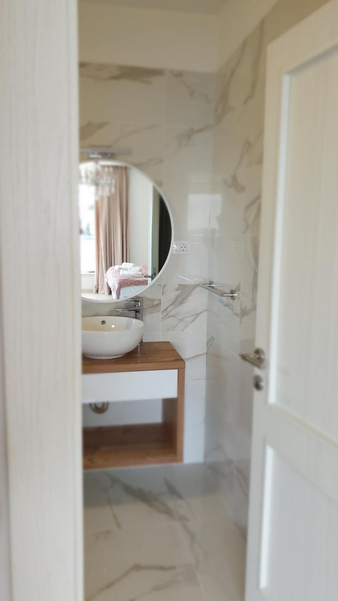 Guesthouse Augusta Insula Lastovo Ngoại thất bức ảnh