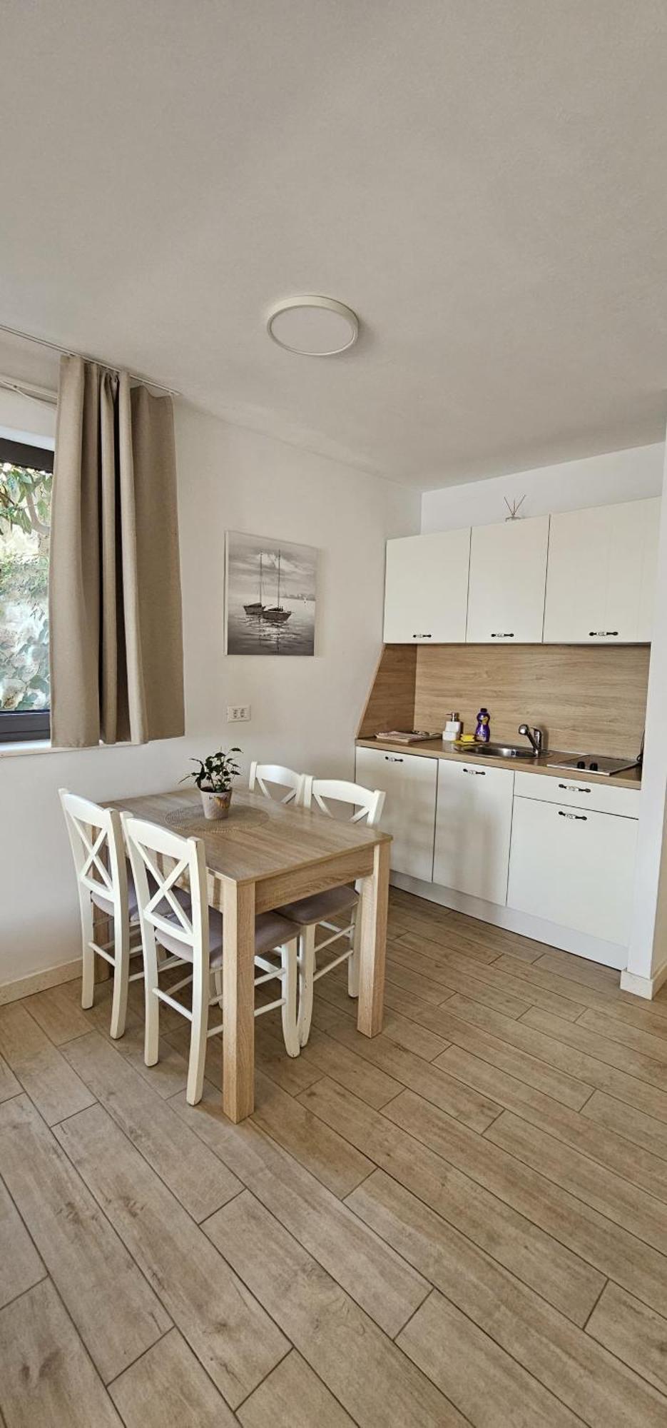 Guesthouse Augusta Insula Lastovo Ngoại thất bức ảnh